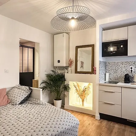 Le Petit Arth&m Ferrand Appartamento